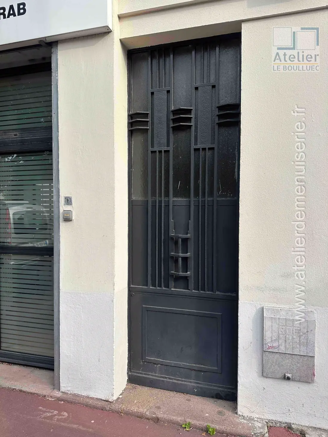 Porte sur rue, 44 rue Fleury, Paris 18e — avant travaux