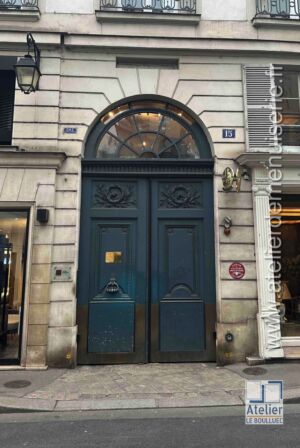 PORTE COCHERE 15 RUE DES SAINTS PERES PARIS 6