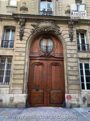 PORTE COCHERE 18 RUE MAZARINE PARIS 6