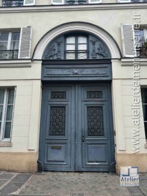 PORTE COCHERE 96 RUE DE GRENELLE PARIS 7