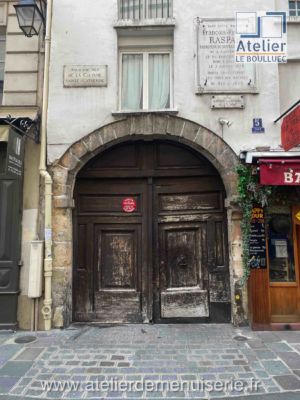 PORTE COCHRE 5 RUE SEVIGNE PARIS 4 